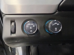 Used 2019  GMC Yukon 4d SUV 4WD SLE at Maxx Loans near St&period; Adrian&comma; MI