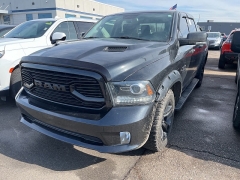 Used 2018  Ram 1500 Sport 4x4 Crew Cab 5'7" Box &ast;Ltd Avail&ast; at Maxx Loans near St&period; Adrian&comma; MI