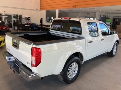 Used 2015  Nissan Frontier 2WD Crew Cab SWB Auto SV at Maxx Loans near St. Adrian, MI