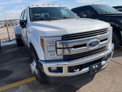 Used 2018  Ford Super Duty F-350 DRW 4WD Crew Cab 8' Box at Maxx Loans near St&period; Adrian&comma; MI