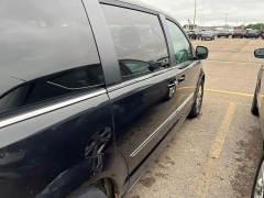 Used 2013  Chrysler Town & Country 4d Wagon Touring at Maxx Loans near St&period; Adrian&comma; MI