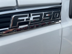 Used 2014 Ford Super Duty F-350 SRW 4WD Crew Cab at Suburban Ford of Sterling Heights near Sterling Heights, MI