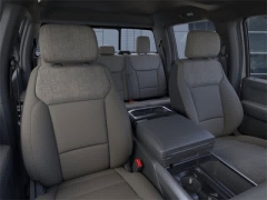 New 2024 Ford F-150 XLT 4WD SuperCrew Box at Suburban Ford of Sterling Heights near Sterling Heights, MI