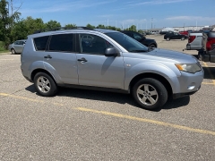 Used 2007 Mitsubishi Outlander 4d SUV 4WD LS at Maxx Loans near St. Adrian, MI