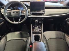 Used 2024  Jeep Compass Latitude 4x4 at Maxx Loans near St&period; Adrian&comma; MI