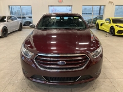 Used 2019  Ford Taurus 4d Sedan AWD Limited at Maxx Loans near St&period; Adrian&comma; MI