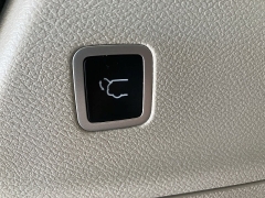 Used 2022  Chrysler Pacifica Hybrid Touring L FWD at Maxx Loans near St. Adrian, MI