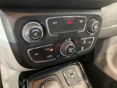 Used 2020  Jeep Compass Limited 4x4 at Maxx Loans near St. Adrian, MI