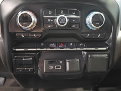 Used 2019  GMC Sierra 1500 4WD Crew Cab 147" SLE at Maxx Loans near St&period; Adrian&comma; MI