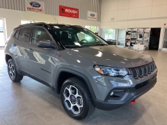 Used 2022 Jeep Compass Trailhawk 4x4 at Maxx Loans near St. Adrian, MI