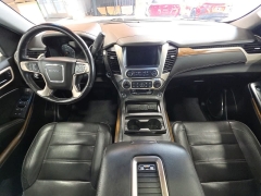 Used 2020  GMC Yukon 4d SUV 4WD Denali at Maxx Loans near St&period; Adrian&comma; MI