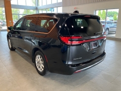 Used 2023 Chrysler Pacifica Touring L FWD at Maxx Loans near St. Adrian, MI