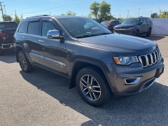 Used 2017 Jeep Grand Cherokee Limited 4x4 at Suburban Ford of Sterling Heights near Sterling Heights, MI