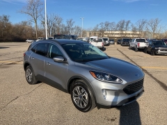 Used 2022 Ford Escape SEL AWD at Maxx Loans near ,