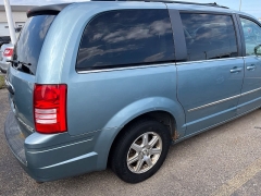 Used 2009  Chrysler Town & Country 4d Wagon Touring at Maxx Loans near St&period; Adrian&comma; MI