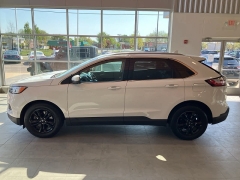 Used 2020 Ford Edge AWD at Suburban Ford of Sterling Heights near Sterling Heights, MI