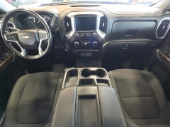 Used 2020  Chevrolet Silverado 1500 4WD Crew Cab 147" LT at Maxx Loans near St&period; Adrian&comma; MI