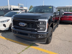 Used 2023 Ford Super Duty F-250 SRW XL 4WD Crew Cab Box at Suburban Ford of Sterling Heights near Sterling Heights, MI