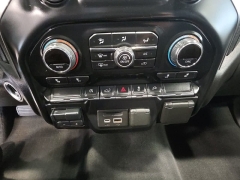 Used 2021  Chevrolet Silverado 1500 4WD Crew Cab 147" LT at Maxx Loans near St&period; Adrian&comma; MI