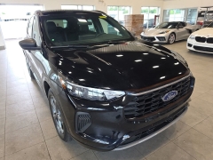 Used 2024  Ford Escape ST-Line AWD at Maxx Loans near St&period; Adrian&comma; MI