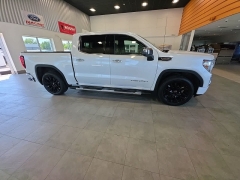Used 2021  GMC Sierra 1500 4WD Crew Cab 147" Denali at Maxx Loans near St&period; Adrian&comma; MI