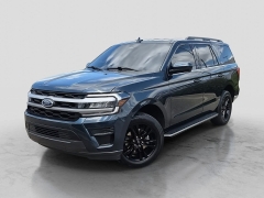 Used 2022  Ford Expedition XLT 4x2 at Maxx Loans near St&period; Adrian&comma; MI