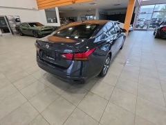Used 2022  Nissan Altima 2&period;5 SV Sedan at Maxx Loans near St&period; Adrian&comma; MI