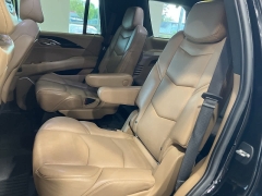 Used 2019  Cadillac Escalade 4d SUV 4WD Platinum at Maxx Loans near St. Adrian, MI