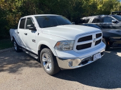 Used 2016 Ram 1500 4WD Crew Cab 140.5" Outdoorsman at Maxx Loans near St. Adrian, MI