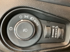 Used 2019 Jeep Renegade 4d SUV 4WD Trailhawk at Maxx Loans near St. Adrian, MI