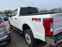 Used 2019 Ford Super Duty F-250 SRW 4WD Crew Cab Box at Suburban Ford of Sterling Heights near Sterling Heights, MI