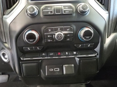 Used 2020  Chevrolet Silverado 1500 4WD Crew Cab 147" LT at Maxx Loans near St&period; Adrian&comma; MI