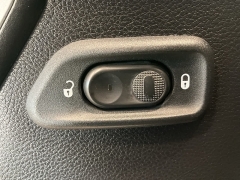 Used 2016  Jeep Wrangler Unlimited 4WD 4dr Sahara at Maxx Loans near St. Adrian, MI