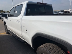 Used 2022 GMC Sierra 1500 4WD Crew Cab AT4 at Suburban Ford of Sterling Heights near Sterling Heights, MI
