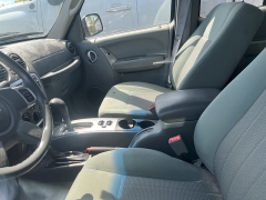 Used 2005 Jeep Liberty 4d SUV 4WD Limited at Suburban Ford of Sterling Heights near Sterling Heights, MI