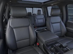New 2025 Ford F-150 LARIAT 4WD SuperCrew Box at Suburban Ford of Sterling Heights near Sterling Heights, MI