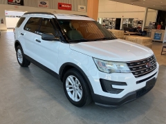 Used 2016 Ford Explorer 4d SUV FWD at Suburban Ford of Sterling Heights near Sterling Heights, MI