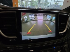 Used 2025  Chrysler Pacifica Limited FWD at Maxx Loans near St&period; Adrian&comma; MI