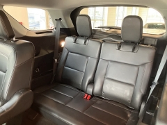 Used 2022 Ford Explorer XLT 4WD at Suburban Ford of Sterling Heights near Sterling Heights, MI