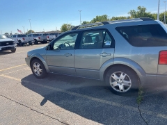 Used 2005  Ford Freestyle 4d SUV AWD Limited at Maxx Loans near St. Adrian, MI