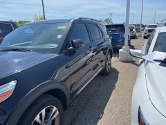 Used 2020 Ford Explorer 4d SUV 4WD Platinum 3.0L EcoBoost at Suburban Ford of Sterling Heights near Sterling Heights, MI