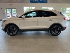 Used 2017 Lincoln MKC 4d SUV AWD Reserve at Maxx Loans near St. Adrian, MI