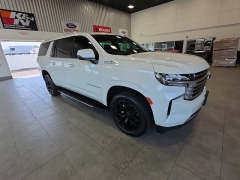 Used 2021  Chevrolet Suburban 4WD 4dr High Country at Maxx Loans near St&period; Adrian&comma; MI