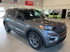 Used 2022 Ford Explorer XLT 4WD at Suburban Ford of Sterling Heights near Sterling Heights, MI