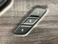 Used 2021  Jeep Grand Cherokee L Limited 4x4 at Maxx Loans near St. Adrian, MI