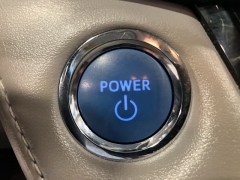 Used 2017  Toyota RAV4 Hybrid AWD &lpar;Natl&rpar; at Maxx Loans near St&period; Adrian&comma; MI