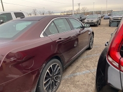 Used 2019  Ford Taurus 4d Sedan AWD Limited at Maxx Loans near St&period; Adrian&comma; MI