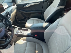 Used 2022 Ford Escape SEL AWD at Maxx Loans near ,