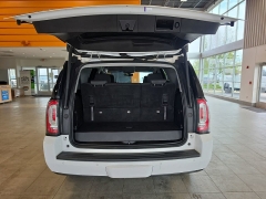 Used 2019  GMC Yukon 4d SUV 4WD SLE at Maxx Loans near St&period; Adrian&comma; MI