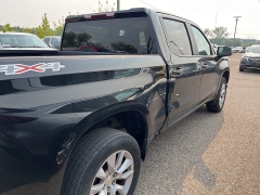 Used 2020 Chevrolet Silverado 1500 4WD Crew Cab 147" Custom at Suburban Ford of Sterling Heights near Sterling Heights, MI